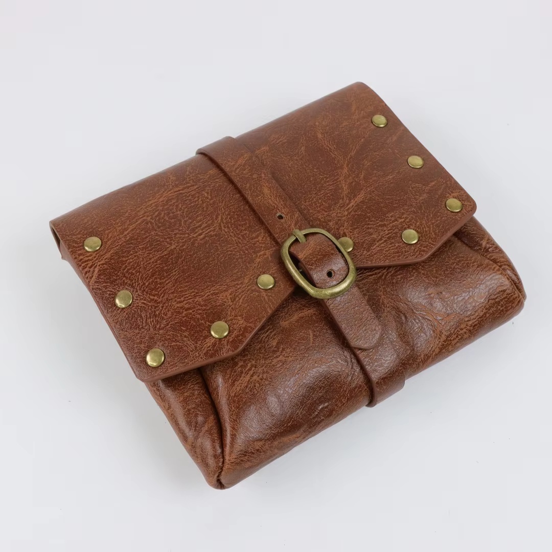 Średniowieczna skórzana torba  – Men Accessories Gadgets recenzja i cena